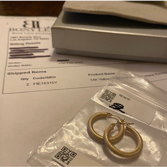 Bony Levy Hoops Earrings Textured 14 K Solid Gold - Picture 6 of 6